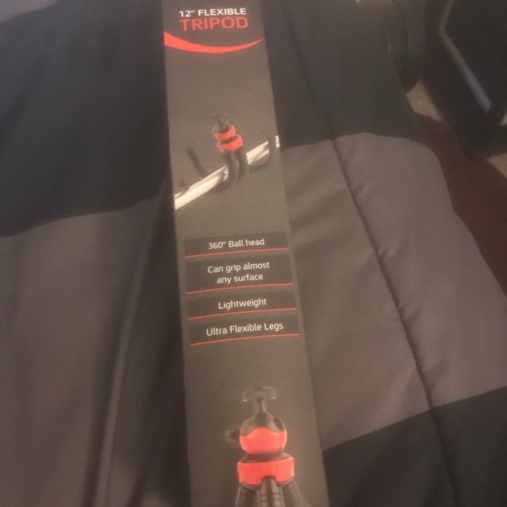 Camera/Smartphone Tripod - Picture 2 of 3